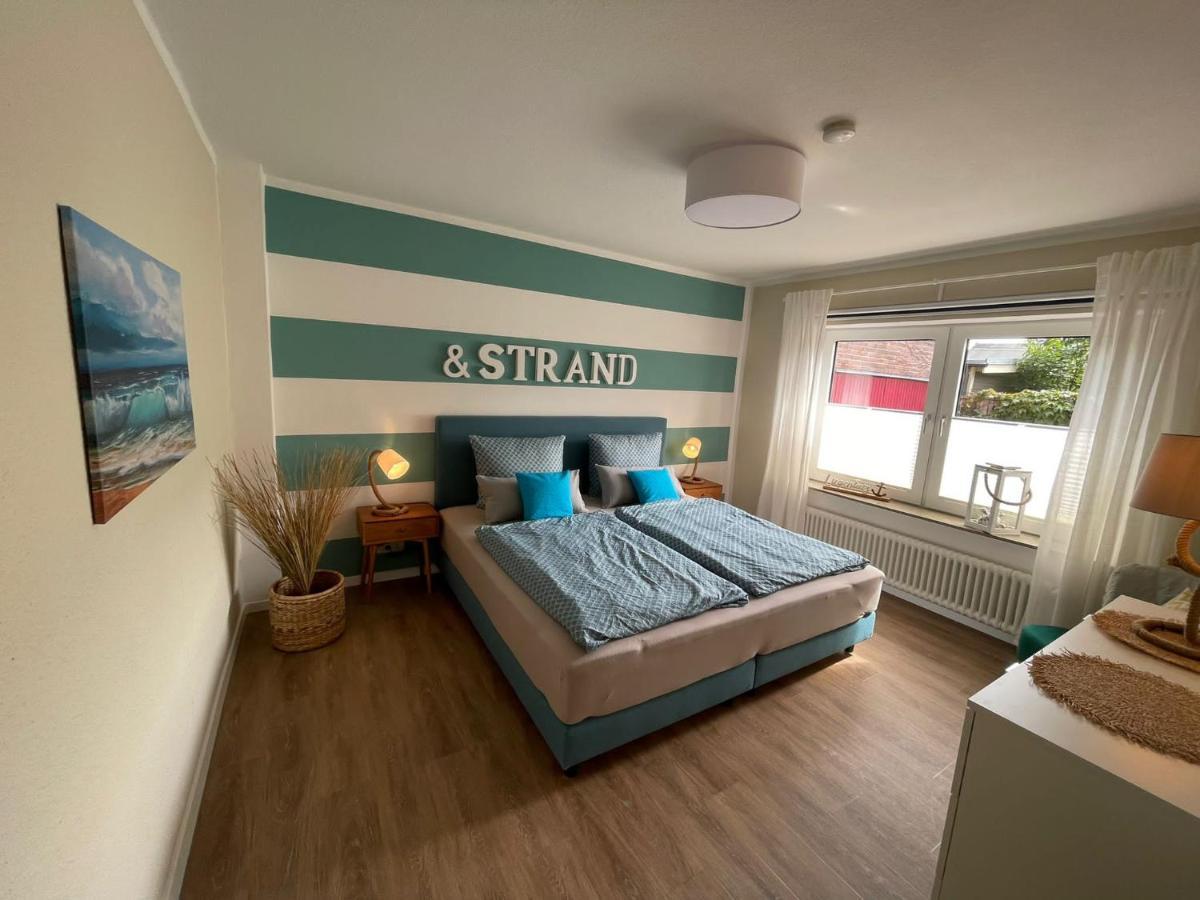 Lüttje Najade Ruhige, zentrale Lage am Rande des Kurparks. Wenige Gehminuten zum Strand und in die Innenstadt. Neu renovierte und liebevoll eingerichtete Wohnung. Borkum Exterior foto